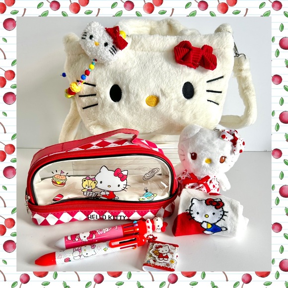 Sanrio Handbags - ❤️(HK329) Hello Kitty Adorable 7-Piece Plush Purse Bundle!